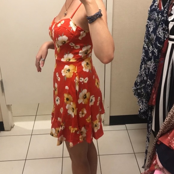 Red Floral Linen Mini Dress - Picture 12 of 14